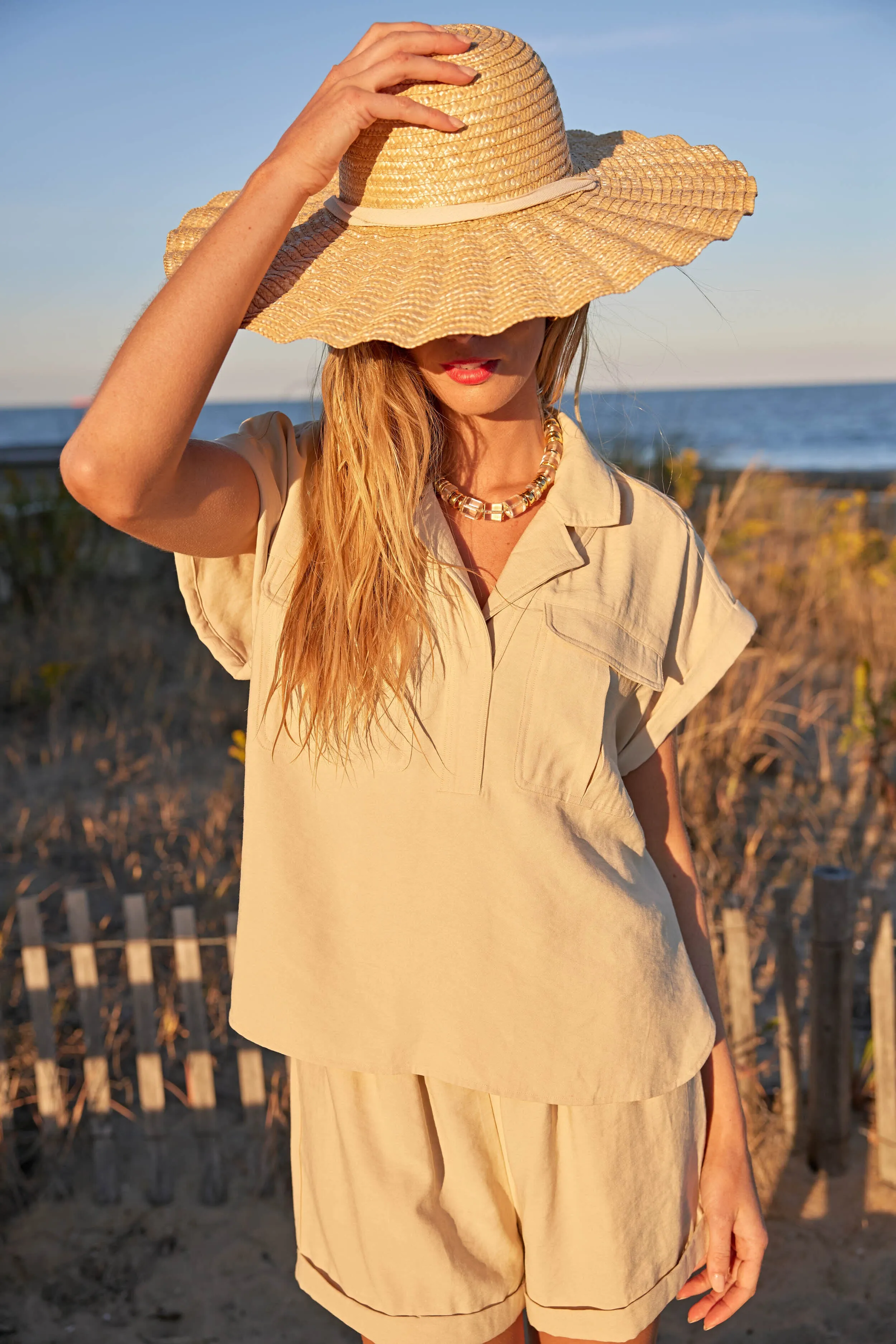 Natural Scalloped Dolce Hat