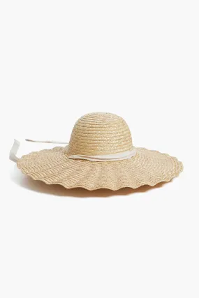 Natural Scalloped Dolce Hat