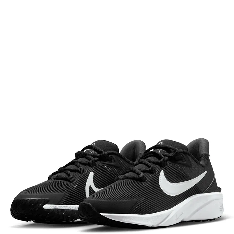 Nike Unisex Star Runner 4 (Big Kid's)